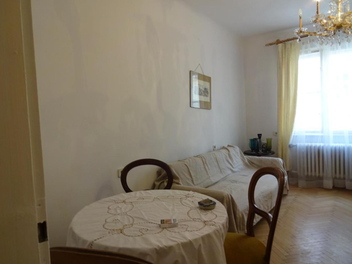 Helle Freundliche Im Zentrum Apartament
